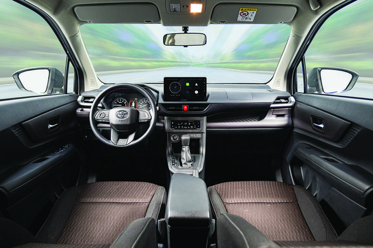 AVANZA PREMIO CVT 15 FB070997B799FAB34F1AE84732351696 1